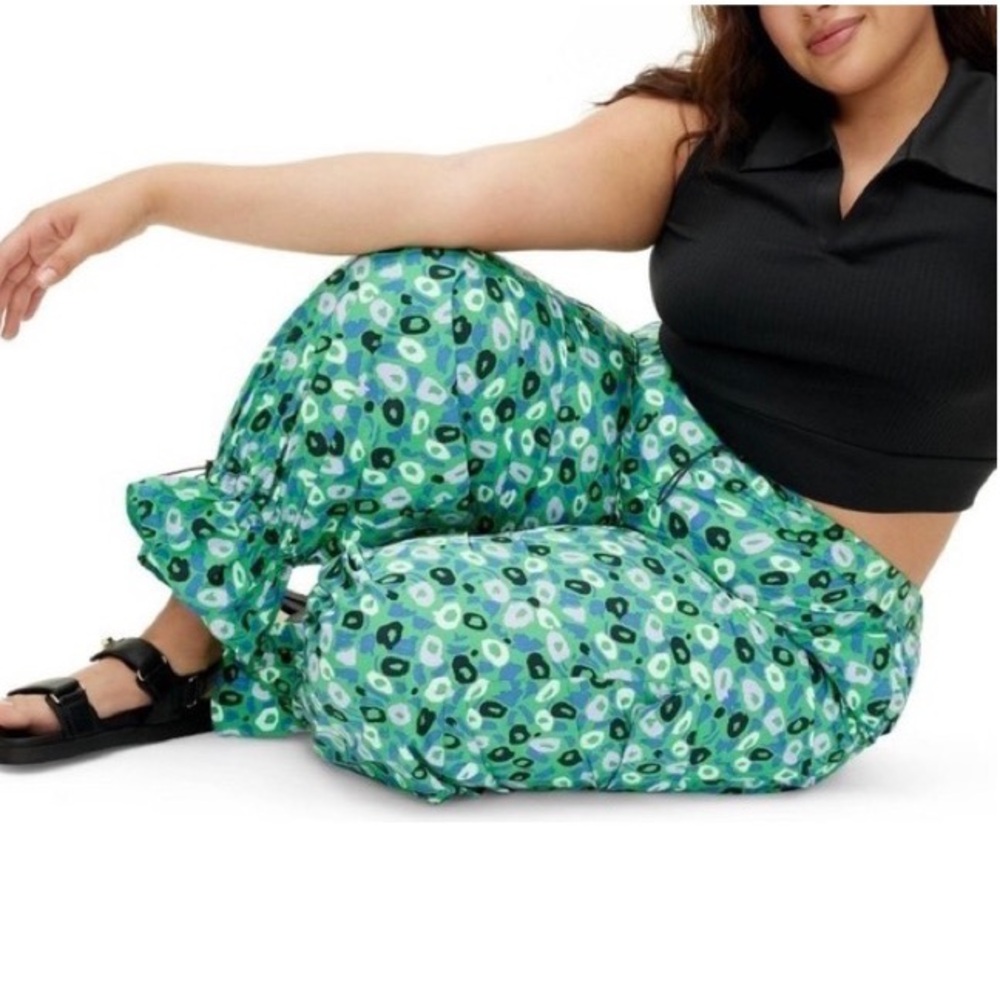 Diane Von Furstenberg for Target Utility Jazz Dot Green Cargo Pants Size Large